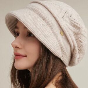 New wool knit hat